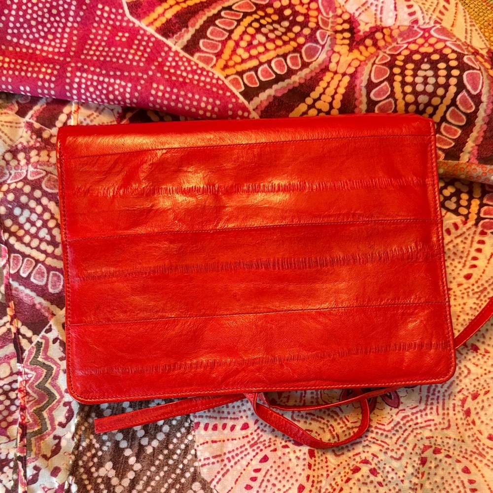 Vintage  Red Eel-skin Travel Jewelry Clutch